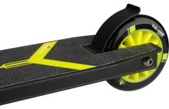 Black Dragon Stuntstep Vert Racer Zwart Fluor Geel -Rijden Speelgoeds Winkel 1200x722 1