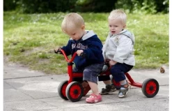 Winther Duo Loopvierwieler KDV 522439 -Rijden Speelgoeds Winkel 68df42612a73367cab0a48937afeff938016e563dd488891f80a4988496afacc