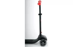 Volare Q-Play Future Step Met Led Zwart Rood 15 Volare Q-Play Future Step Met Led Zwart Rood -Rijden Speelgoeds Winkel ae47bc9742d15c7cfe8ed8300cc93f5c1718b4454c3e37bac910bdf9a5065130