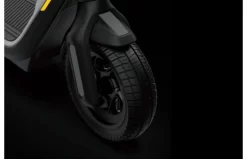 Segway-Ninebot Kickscooter P100SE -Rijden Speelgoeds Winkel segway ninebot kickscooter p100se 03